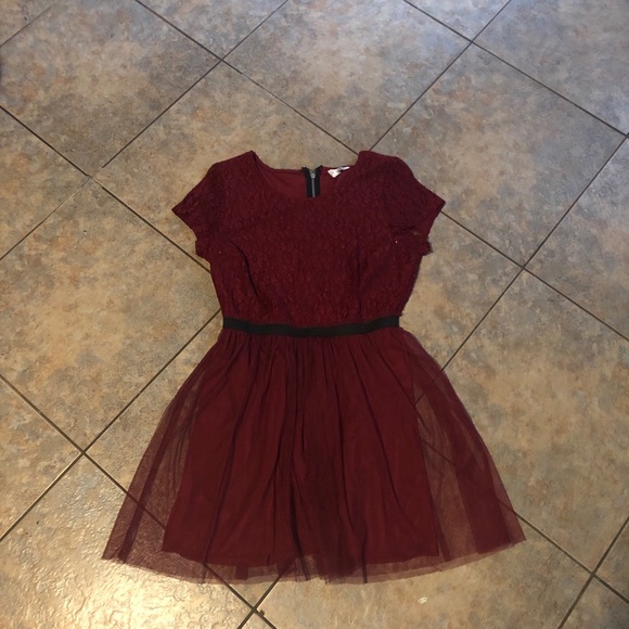 speechless maroon dress